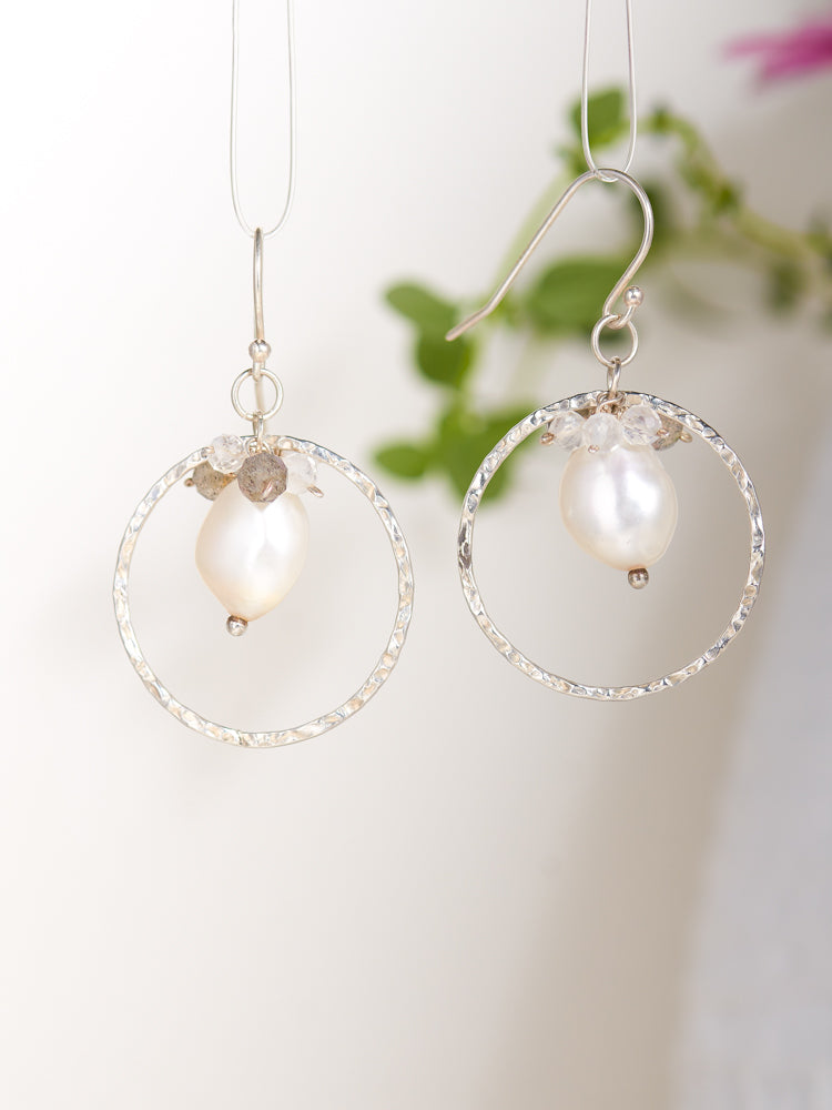 circle earrings