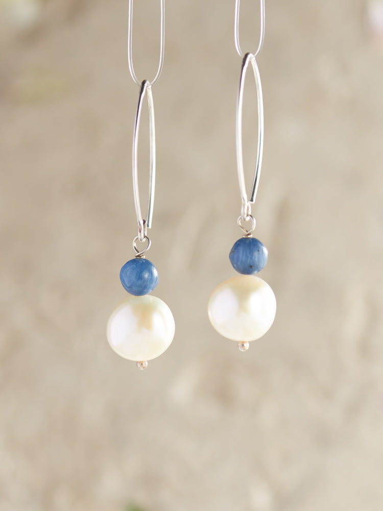 pearl &gems earrings