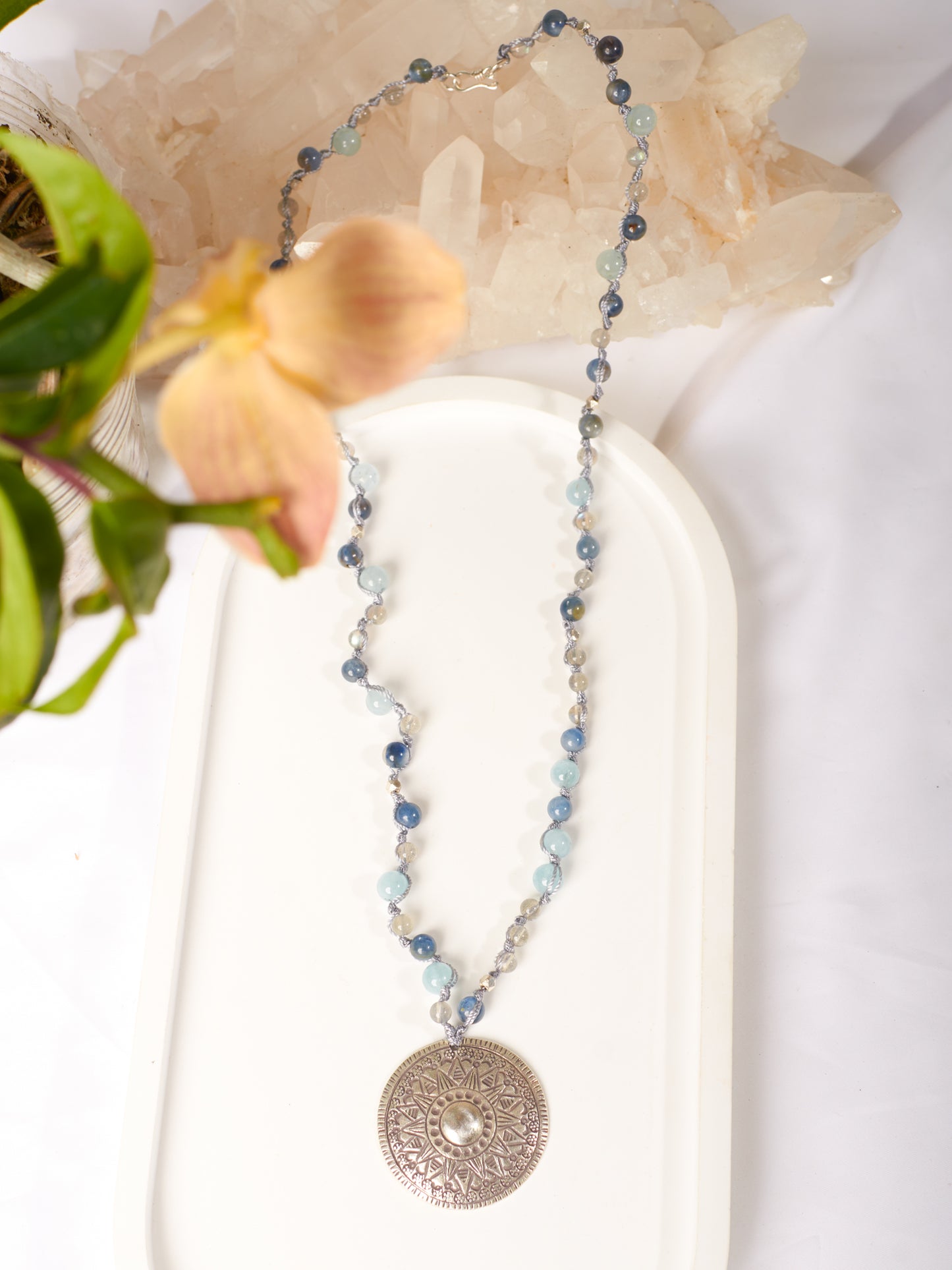 handmade simple necklace
