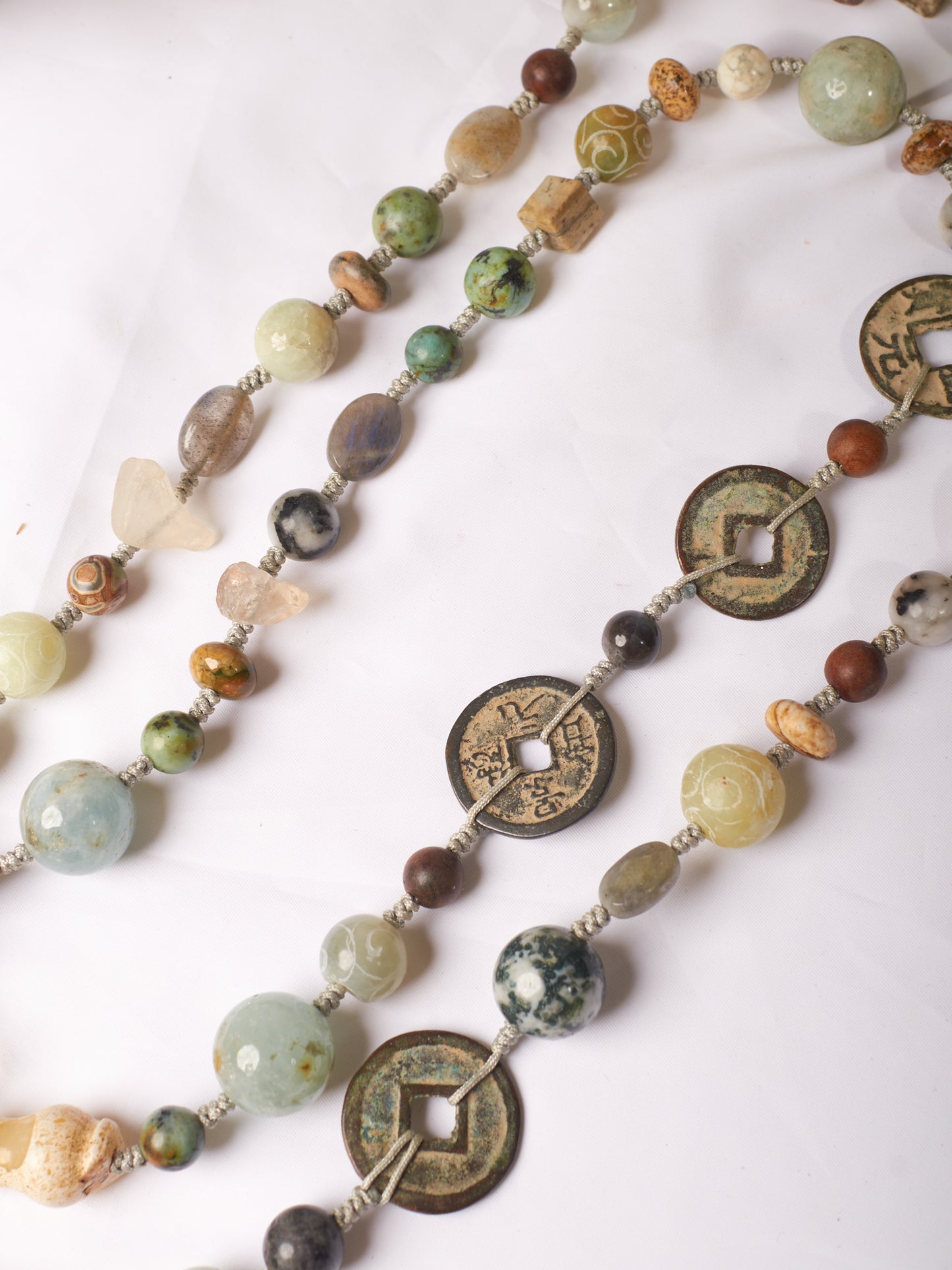 mixing rock necklace